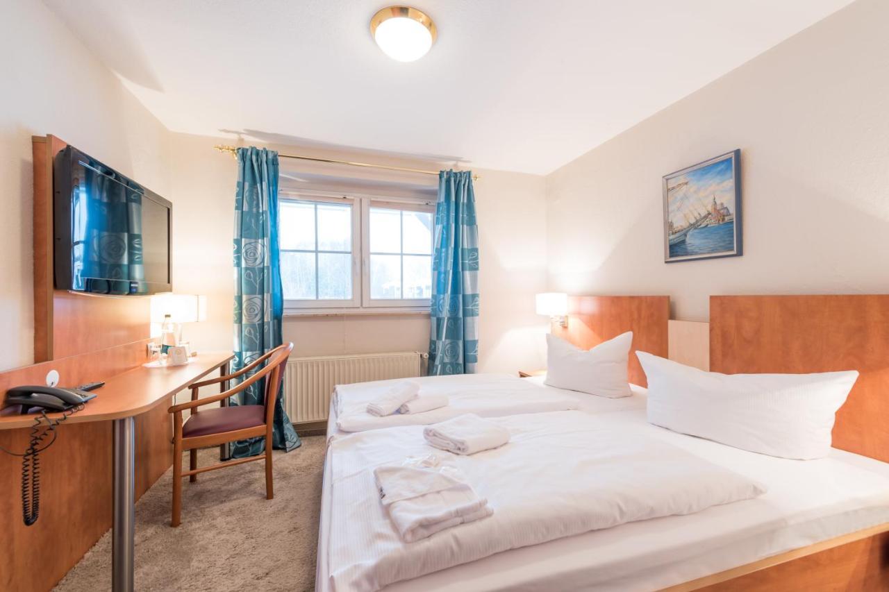 Hotel Koenigslinie Sassnitz Dış mekan fotoğraf