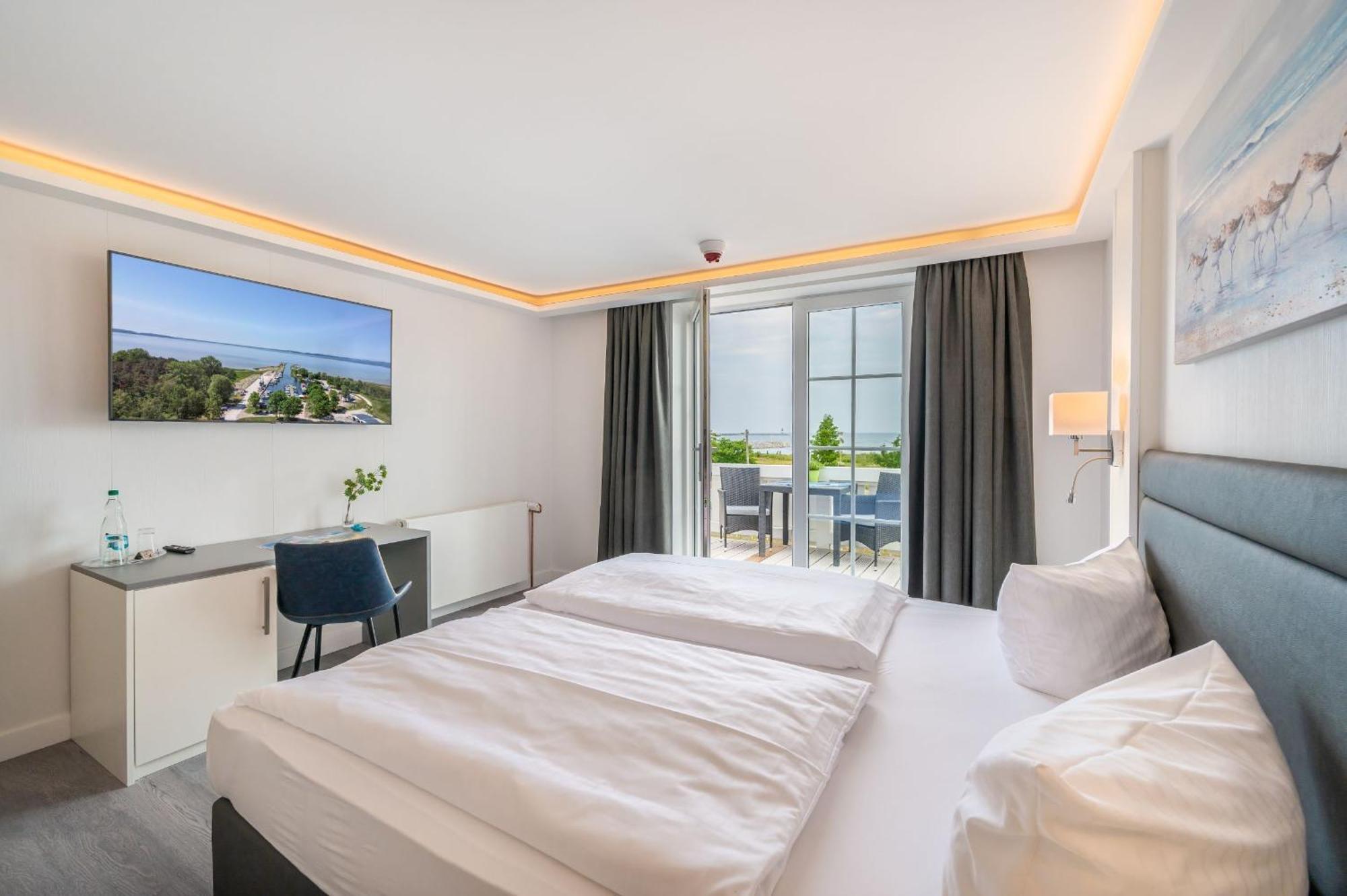 Hotel Koenigslinie Sassnitz Dış mekan fotoğraf